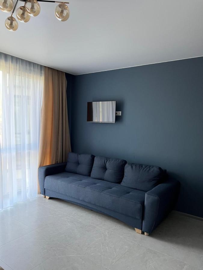 Жк «Сонячний Квартал» Appartement Solochyn Buitenkant foto
