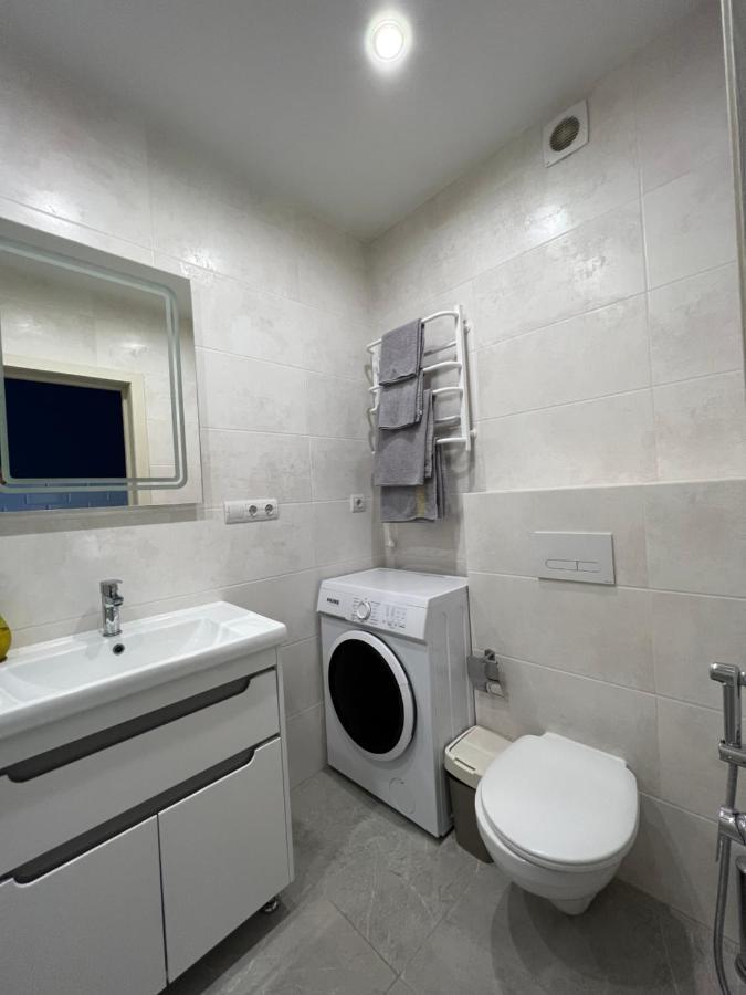 Жк «Сонячний Квартал» Appartement Solochyn Buitenkant foto