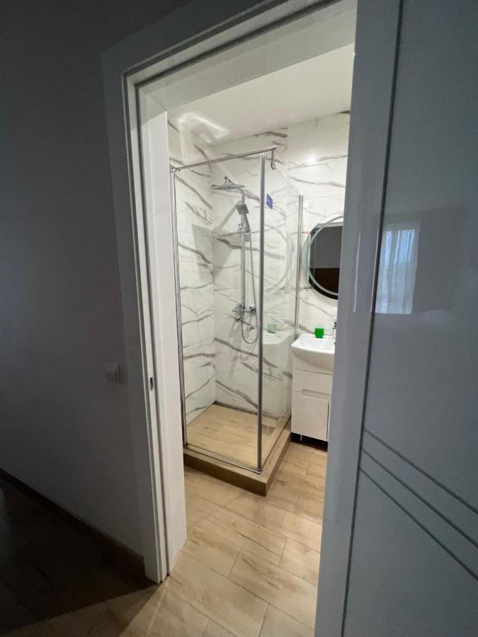 Жк «Сонячний Квартал» Appartement Solochyn Buitenkant foto