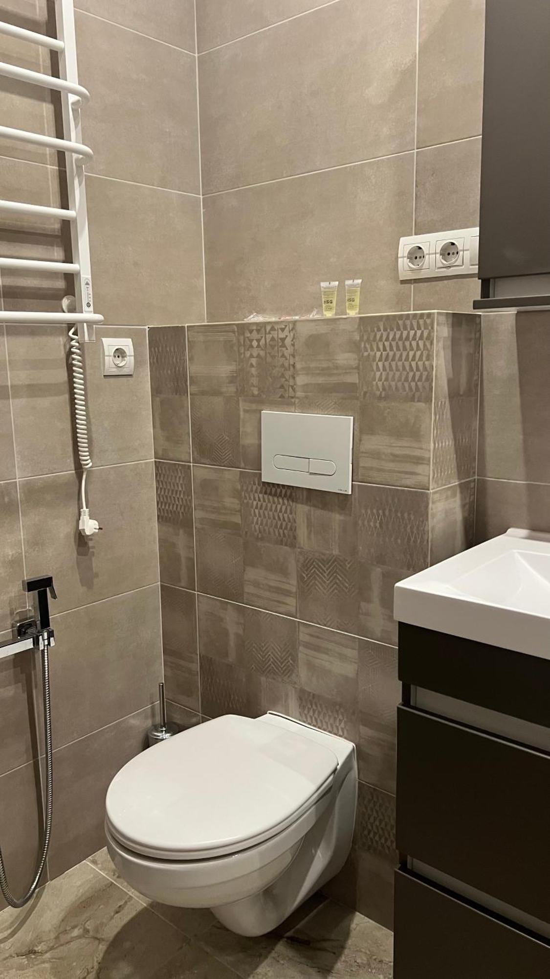 Жк «Сонячний Квартал» Appartement Solochyn Buitenkant foto