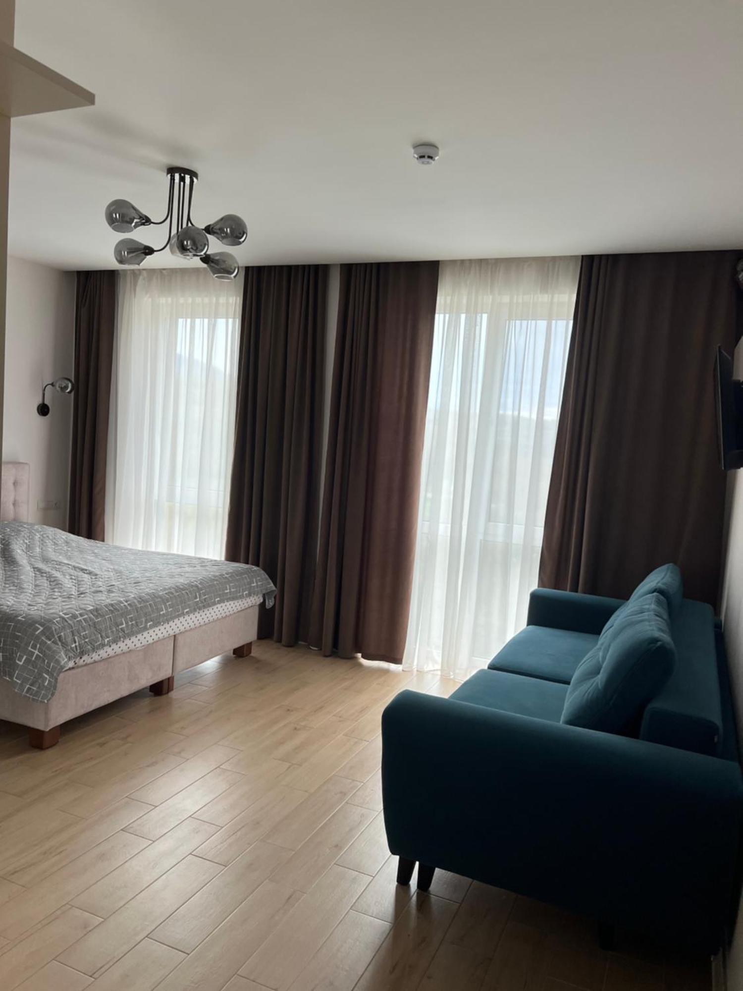 Жк «Сонячний Квартал» Appartement Solochyn Buitenkant foto