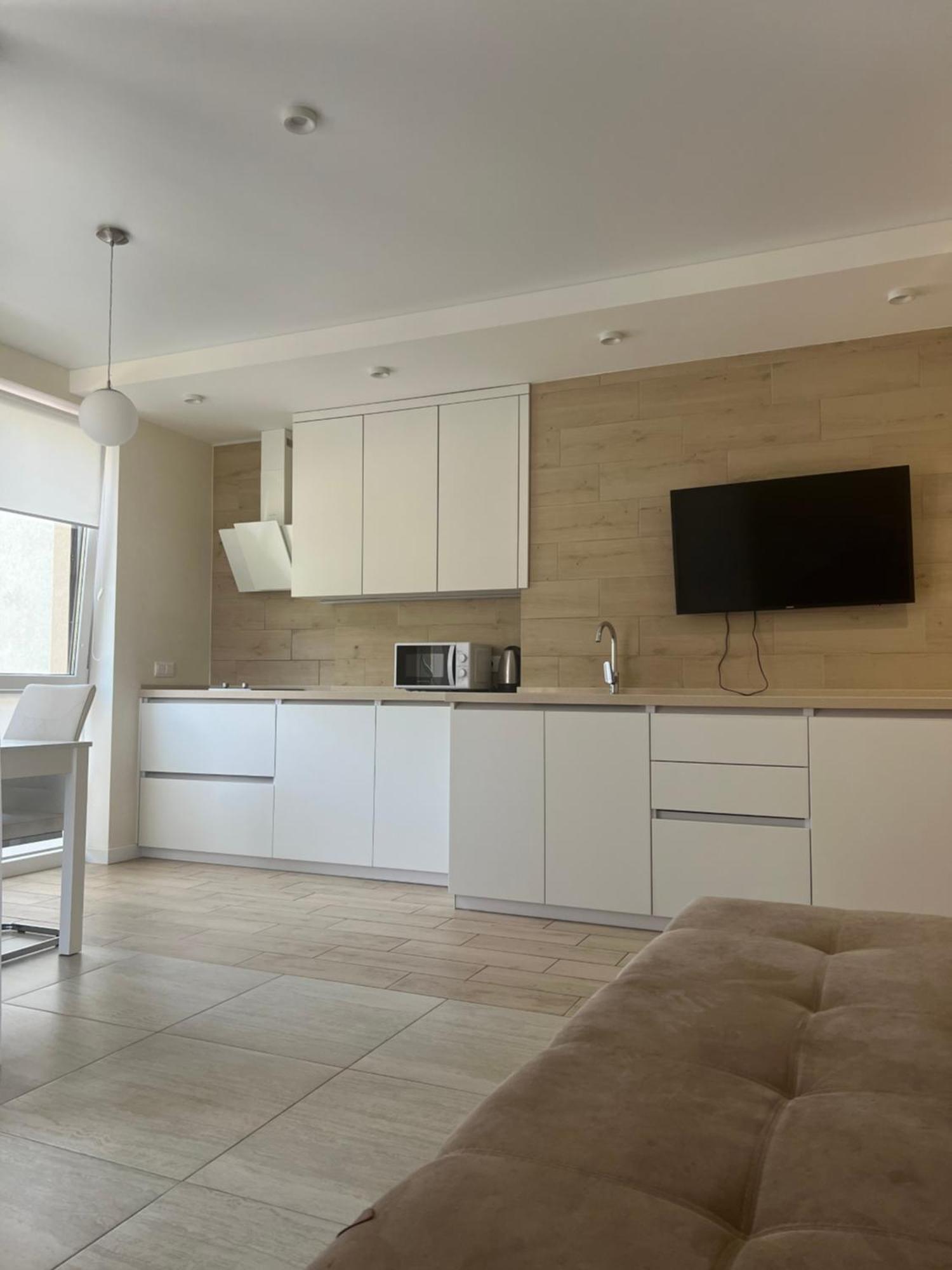 Жк «Сонячний Квартал» Appartement Solochyn Buitenkant foto