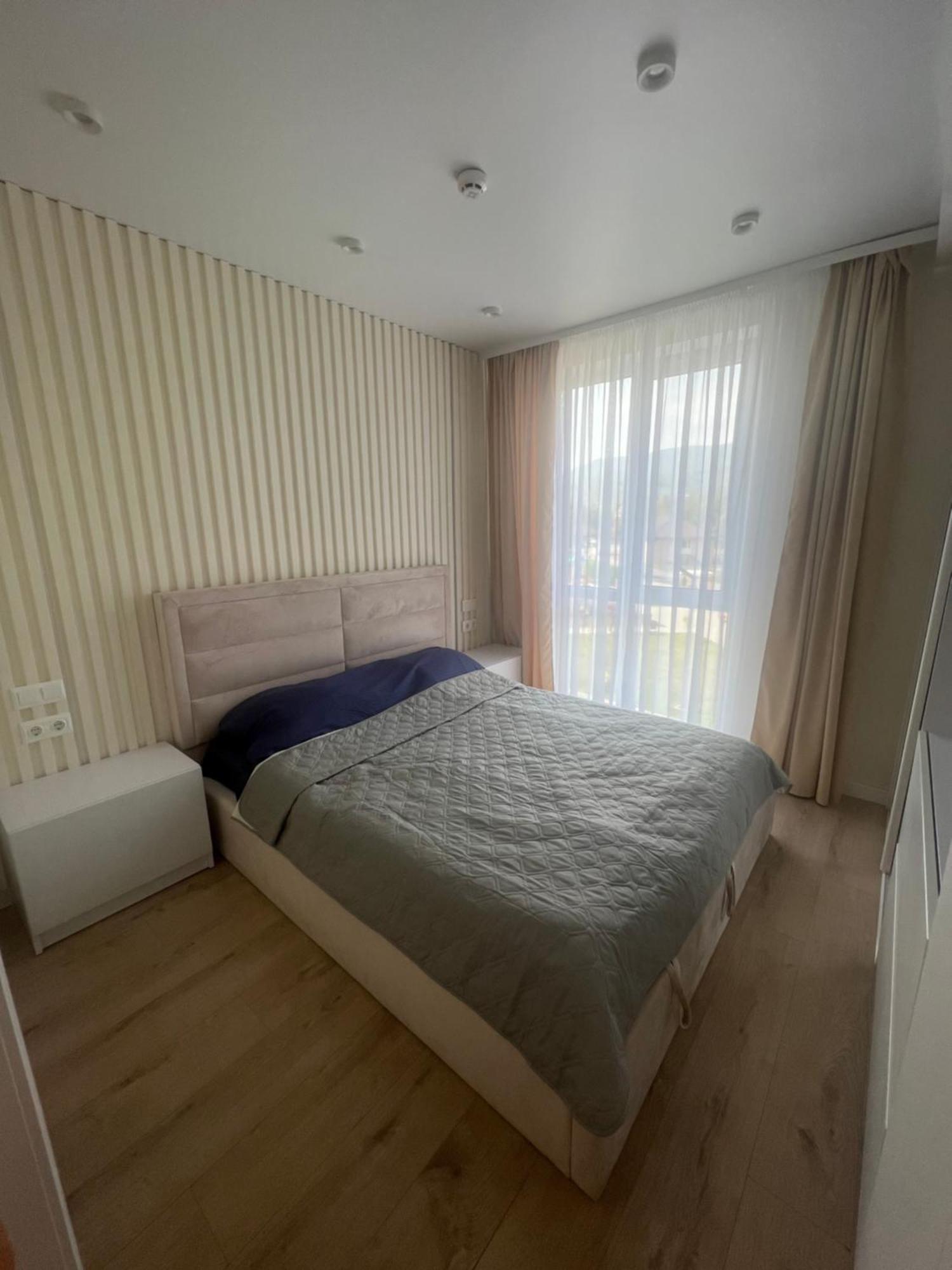 Жк «Сонячний Квартал» Appartement Solochyn Buitenkant foto