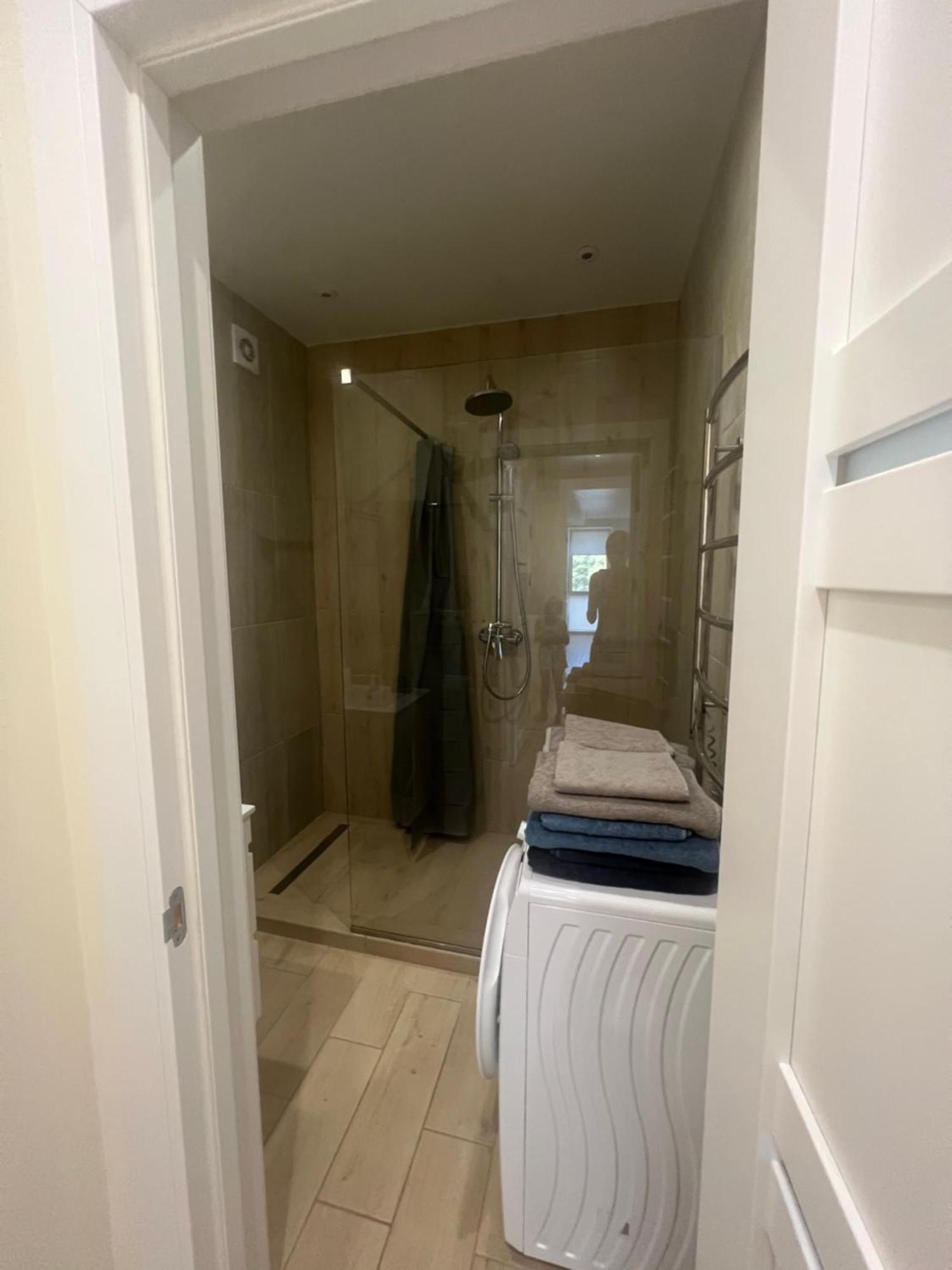 Жк «Сонячний Квартал» Appartement Solochyn Buitenkant foto