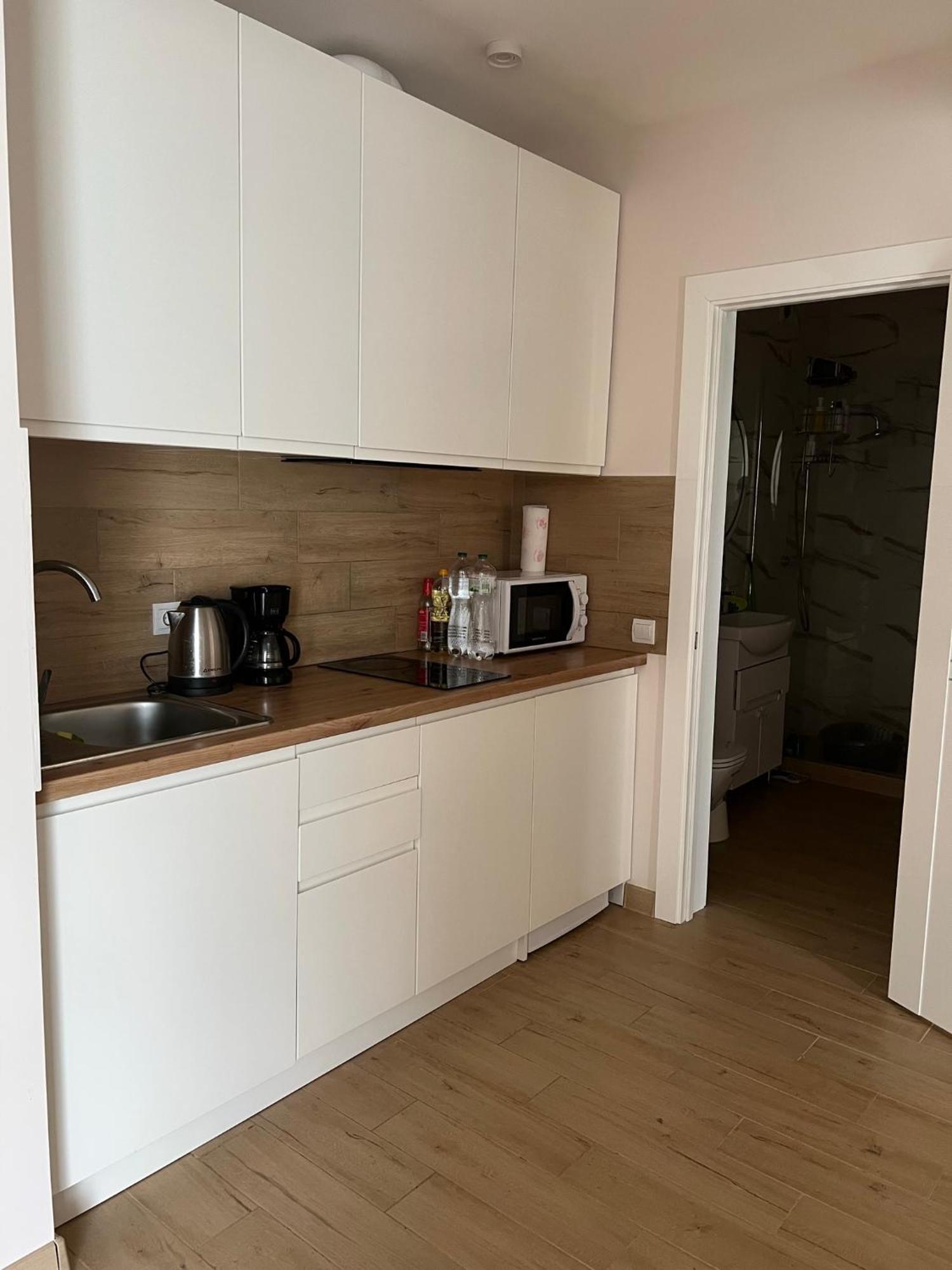 Жк «Сонячний Квартал» Appartement Solochyn Buitenkant foto