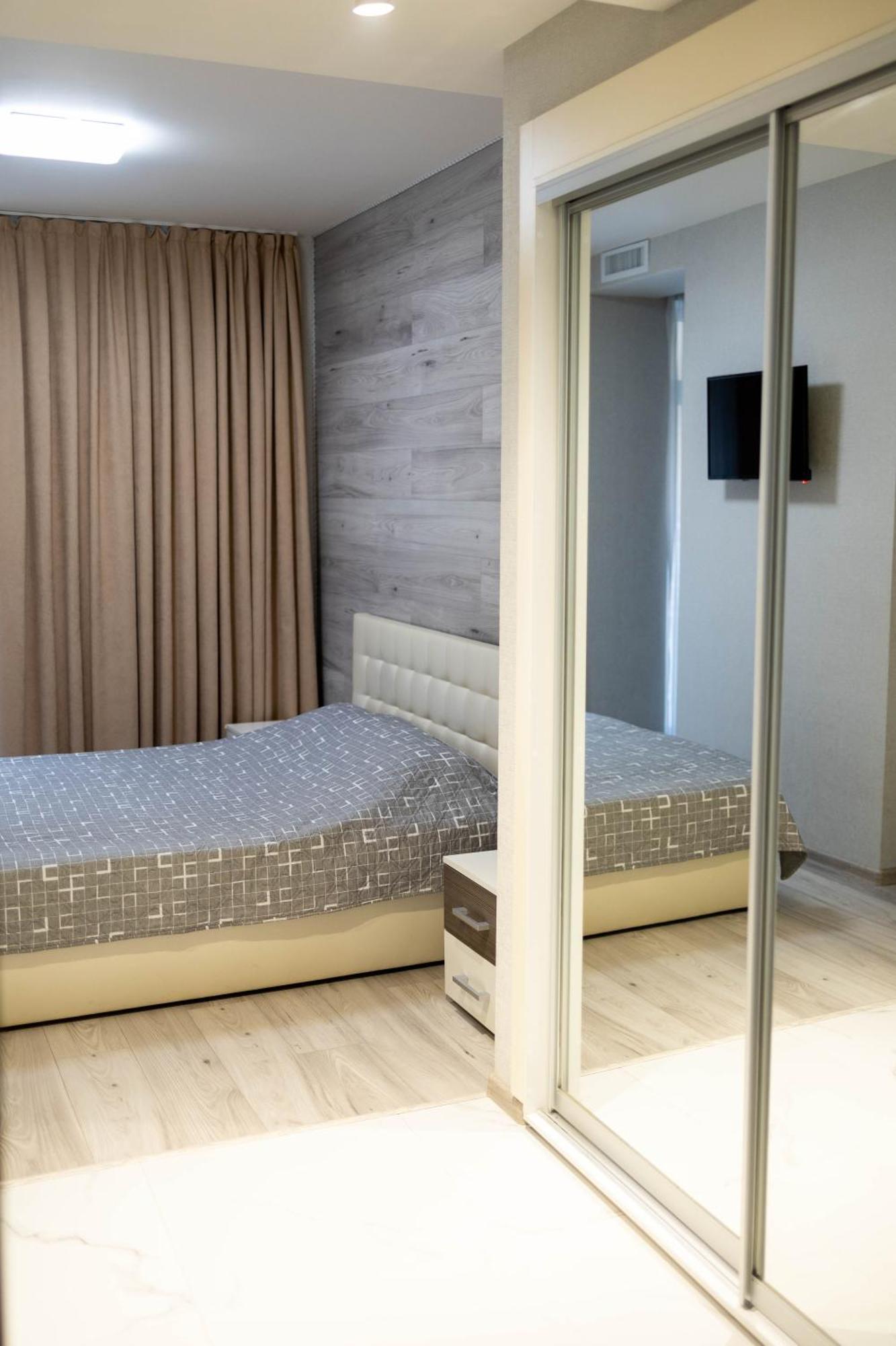 Жк «Сонячний Квартал» Appartement Solochyn Buitenkant foto
